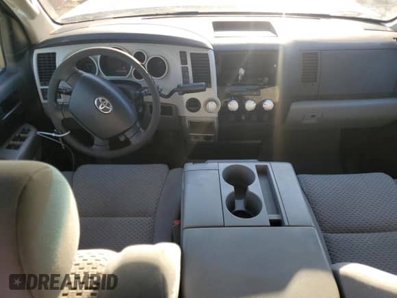 2007 Toyota Tundra SR5 z VIN 5TFST54147X002030, wystawiony jako Copart lot #45336365 z przebiegiem 145 358 mil mil oraz Czysty tytuł • Clean title. Historia ofert i sprzedaży dostępna na DreamBid. Obrazek 8.