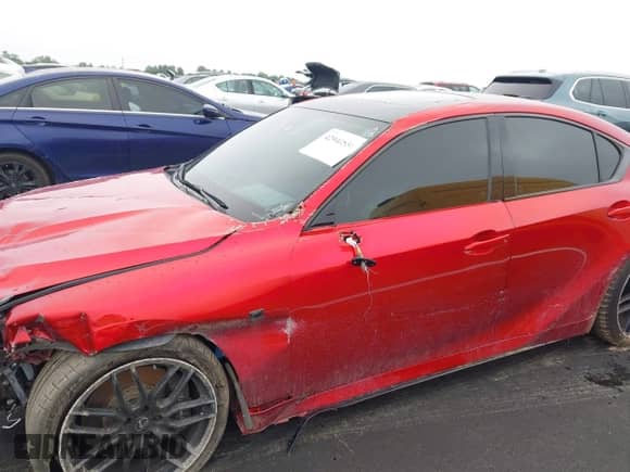 2023 Lexus IS 500 F Sport Performance Premium z VIN JTHAP1D25P5004199, wystawiony jako IAAI lot #42940556 z przebiegiem 26 389 mil mil oraz . Historia ofert i sprzedaży dostępna na DreamBid. Obrazek 18.