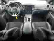 2021 Jeep Grand Cherokee Trackhawk z VIN 1C4RJFN96MC659042, wystawiony jako Copart lot #65164445 z przebiegiem 9 356 mil mil oraz Czysty tytuł • Clean title. Historia ofert i sprzedaży dostępna na DreamBid. Obrazek 8.