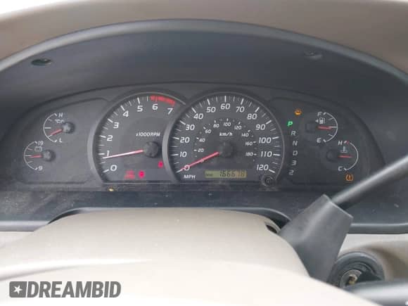2005 Toyota Tundra Limited с VIN 5TBDT48165S473282, выставлен на аукционе IAAI как лот 43382606 с пробегом 166 678 миль миль и . История ставок и продаж доступна на DreamBid. Изображение 7.