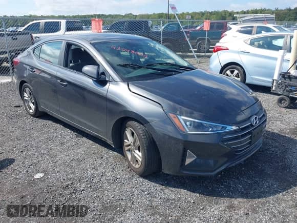 2020 Hyundai Elantra SEL z VIN 5NPD84LF0LH619044, wystawiony jako IAAI lot #43248005 z przebiegiem 56 627 mil mil oraz . Historia ofert i sprzedaży dostępna na DreamBid. Obrazek 1.
