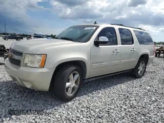 2014 Chevrolet Suburban LTZ with VIN 1GNSKKE76ER176923, listed as a Copart auction lot 64329985 with 246,832 mi miles and Clean title. Bid and sale history available at DreamBid. Image 1.