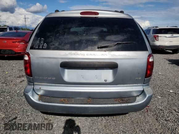 2003 Dodge Caravan SE with VIN 1D4GP24353B189234, listed as a Copart auction lot 84251395 with 207,019 mi miles and Salvage title. Bid and sale history available at DreamBid. Image 6.