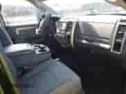 2016 Ram 1500 SLT z VIN 1C6RR7GG6GS149429, wystawiony jako IAAI lot #42815325 z przebiegiem 160 132 mil mil oraz . Historia ofert i sprzedaży dostępna na DreamBid. Obrazek 5.