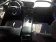2019 Hyundai Santa Fe SE с VIN 5NMS23AD3KH093069, выставлен на аукционе Copart как лот 80297755 с пробегом 123 104 миль миль и На запчасти • Non repairable. История ставок и продаж доступна на DreamBid. Изображение 8.
