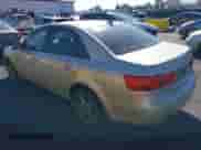 2009 Hyundai Sonata GLS z VIN 5NPET46C49H427607, wystawiony jako IAAI lot #43490863 z przebiegiem 216 324 mil mil oraz . Historia ofert i sprzedaży dostępna na DreamBid. Obrazek 3.