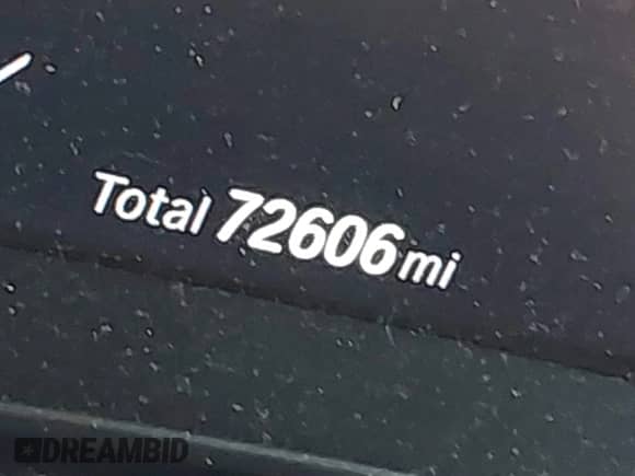 2021 BMW 5 Series 530i xDrive z VIN WBA13BJ03MWX10421, wystawiony jako IAAI lot #42409758 z przebiegiem 72 606 mil mil oraz . Historia ofert i sprzedaży dostępna na DreamBid. Obrazek 7.