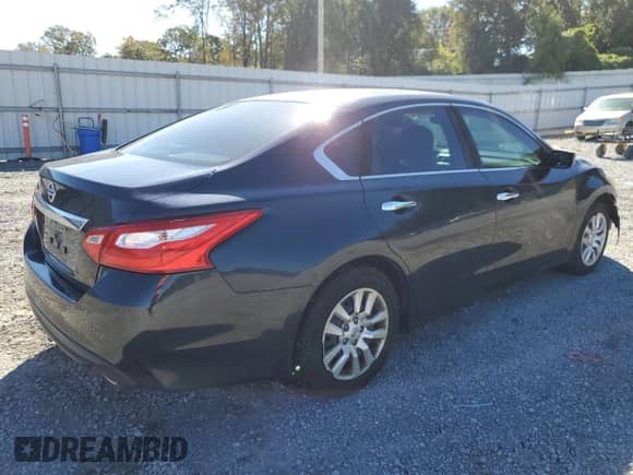 2016 Nissan Altima S с VIN 1N4AL3AP5GN360795, выставлен на аукционе Copart как лот 85821865 с пробегом 214 434 миль миль и Чистый • Clean title. История ставок и продаж доступна на DreamBid. Изображение 3.