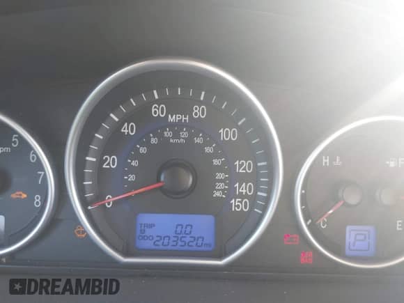 2010 Hyundai Veracruz Limited z VIN KM8NU4CC9AU127617, wystawiony jako IAAI lot #42867079 z przebiegiem 203 520 mil mil oraz . Historia ofert i sprzedaży dostępna na DreamBid. Obrazek 7.