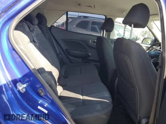 2021 Hyundai Venue Denim with VIN KMHRC8A3XMU120288, listed as a Copart auction lot 82322955 with 86,055 mi miles and Salvage title. Bid and sale history available at DreamBid. Image 11.