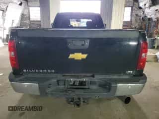 2014 Chevrolet Silverado 3500HD LTZ с VIN 1GC4K1C89EF138109, выставлен на аукционе Copart как лот 81026634 с пробегом 117 552 миль миль и Списание • Salvage title. История ставок и продаж доступна на DreamBid. Изображение 6.