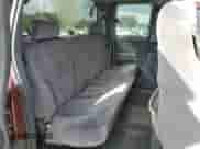 2001 GMC Sierra 1500 SLE z VIN 2GTEC19TX11273016, wystawiony jako Copart lot #71158645 z przebiegiem 306 098 mil mil oraz Szkoda całkowita • Salvage title. Historia ofert i sprzedaży dostępna na DreamBid. Obrazek 10.