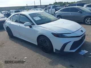 2025 Toyota Camry SE with VIN 4T1DAACK7SU091079, listed as a IAAI auction lot 42954004 with 38,051 mi miles and . Bid and sale history available at DreamBid. Image 1.