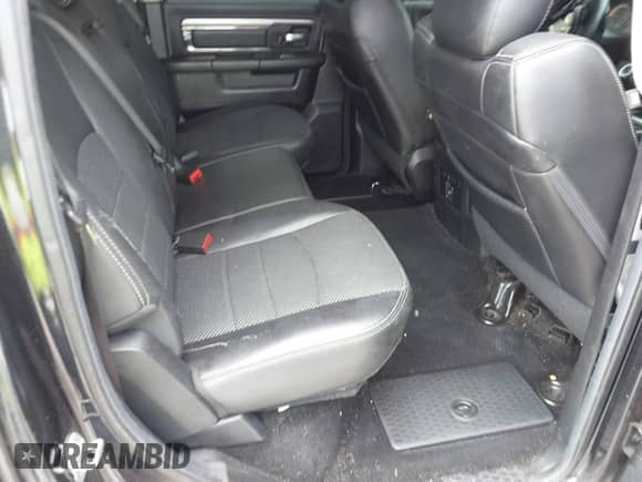 2016 Ram 1500 Sport z VIN 1C6RR6UT3GS257308, wystawiony jako IAAI lot #42419142 z przebiegiem 158 578 mil mil oraz . Historia ofert i sprzedaży dostępna na DreamBid. Obrazek 8.