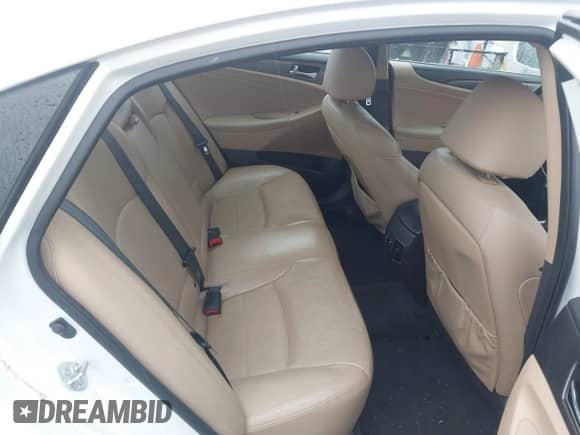 2013 Hyundai Sonata Limited z VIN KMHEC4A43DA068844, wystawiony jako IAAI lot #42250392 z przebiegiem 206 360 mil mil oraz . Historia ofert i sprzedaży dostępna na DreamBid. Obrazek 8.