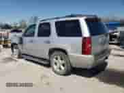 2010 Chevrolet Tahoe LTZ z VIN 1GNUKCE05AR173734, wystawiony jako Copart lot #50668755 z przebiegiem 240 752 mil mil oraz Szkoda całkowita • Salvage title. Historia ofert i sprzedaży dostępna na DreamBid. Obrazek 2.
