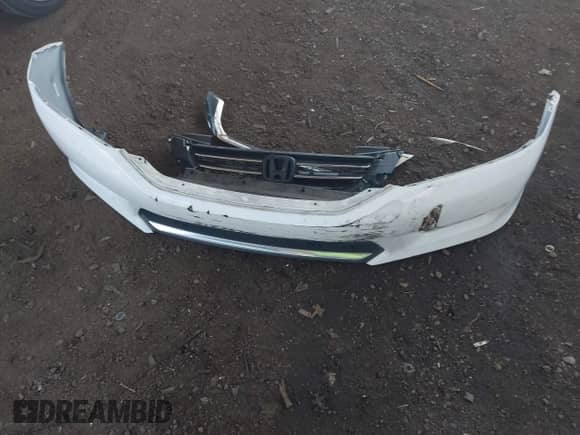 2013 Honda Accord EX-L z VIN 1HGCR2F81DA232569, wystawiony jako IAAI lot #43089112 z przebiegiem 86 306 mil mil oraz . Historia ofert i sprzedaży dostępna na DreamBid. Obrazek 12.