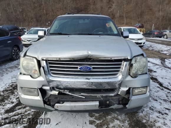 2010 Ford Explorer with VIN 1FMEU7D80AUA08592, listed as a Copart auction lot 88688615 with 149,113 mi miles and Salvage title. Bid and sale history available at DreamBid. Image 5.