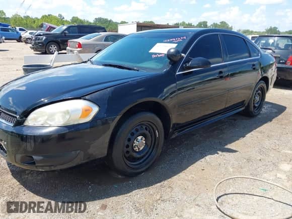 2013 Chevrolet Impala Police с VIN 2G1WD5E35D1106638, выставлен на аукционе IAAI как лот 42791624 с пробегом 198 805 миль миль и . История ставок и продаж доступна на DreamBid. Изображение 2.