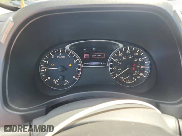 2017 Nissan Pathfinder Platinum z VIN 5N1DR2MN1HC614098, wystawiony jako Copart lot #84572795 z przebiegiem 174 208 mil mil oraz Czysty tytuł • Clean title. Historia ofert i sprzedaży dostępna na DreamBid. Obrazek 9.