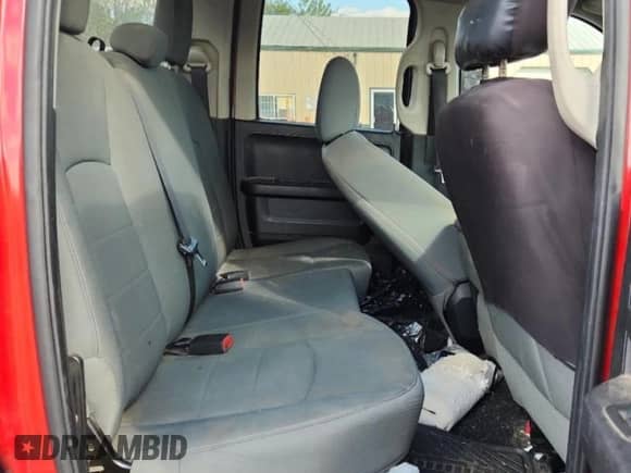 2014 Ram 1500 Express z VIN 1C6RR7FT6ES393402, wystawiony jako Copart lot #84360345 z przebiegiem 188 529 mil mil oraz Szkoda całkowita • Salvage title. Historia ofert i sprzedaży dostępna na DreamBid. Obrazek 10.