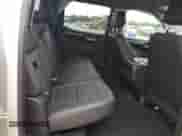 2022 Chevrolet Silverado 1500 RST z VIN 3GCUDEET4NG585626, wystawiony jako Copart lot #58812515 z przebiegiem 52 291 mil mil oraz Szkoda całkowita • Salvage title. Historia ofert i sprzedaży dostępna na DreamBid. Obrazek 10.