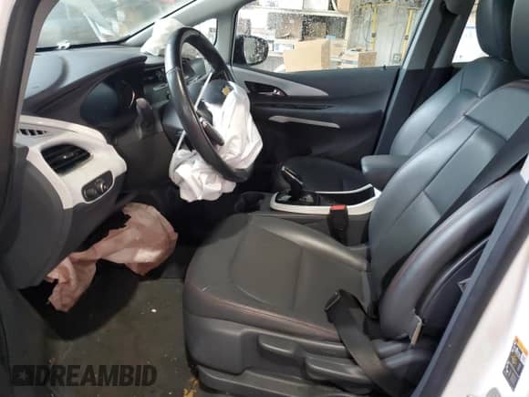 2018 Chevrolet Bolt EV Premier z VIN 1G1FX6S00J4116940, wystawiony jako Copart lot #65214265 z przebiegiem 52 307 mil mil oraz Szkoda całkowita • Salvage title. Historia ofert i sprzedaży dostępna na DreamBid. Obrazek 7.