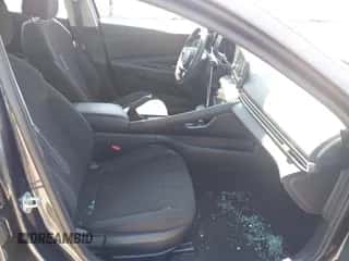 2021 Hyundai Elantra SEL с VIN 5NPLM4AG2MH002104, выставлен на аукционе IAAI как лот 42785596 с пробегом 57 196 миль миль и . История ставок и продаж доступна на DreamBid. Изображение 5.