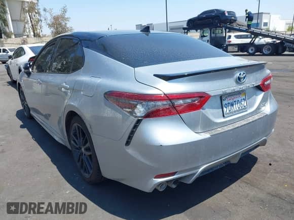 2023 Toyota Camry Hybrid XSE с VIN 4T1K31AK7PU049751, выставлен на аукционе IAAI как лот 42458440 с пробегом 43 721 миль миль и . История ставок и продаж доступна на DreamBid. Изображение 3.