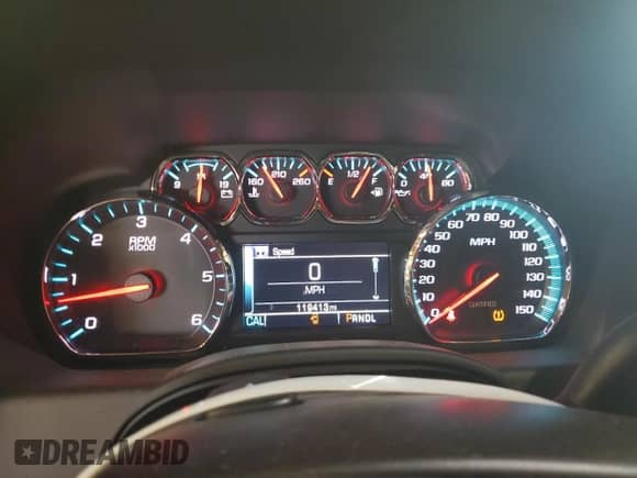 2018 Chevrolet Tahoe Commercial z VIN 1GNSKDEC1JR323393, wystawiony jako Copart lot #83982575 z przebiegiem 119 413 mil mil oraz Czysty tytuł • Clean title. Historia ofert i sprzedaży dostępna na DreamBid. Obrazek 9.