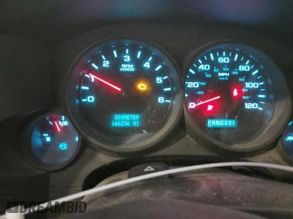 2013 GMC Sierra 1500 Work Truck с VIN 1GTN2TEA4DZ225980, выставлен на аукционе Copart как лот 45934485 с пробегом 166 236 миль миль и Списание • Salvage title. История ставок и продаж доступна на DreamBid. Изображение 9.