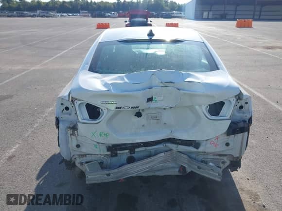 2018 Chevrolet Cruze LS с VIN 1G1BC5SM4J7214827, выставлен на аукционе IAAI как лот 43087274 с пробегом 97 661 миль миль и . История ставок и продаж доступна на DreamBid. Изображение 17.