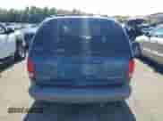 2000 Dodge Caravan SE z VIN 2B4GP45R0YR850038, wystawiony jako Copart lot #82138045 z przebiegiem 173 111 mil mil oraz Czysty tytuł • Clean title. Historia ofert i sprzedaży dostępna na DreamBid. Obrazek 6.