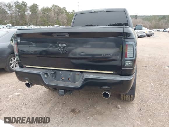 2013 Ram 1500 Tradesman z VIN 1C6RR7FT6DS721268, wystawiony jako IAAI lot #41373331 z przebiegiem 144 795 mil mil oraz . Historia ofert i sprzedaży dostępna na DreamBid. Obrazek 16.