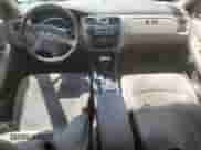 2002 Honda Accord LX с VIN 1HGCG56402A006931, выставлен на аукционе Copart как лот 62958445 с пробегом 125 997 миль миль и Списание • Salvage title. История ставок и продаж доступна на DreamBid. Изображение 8.