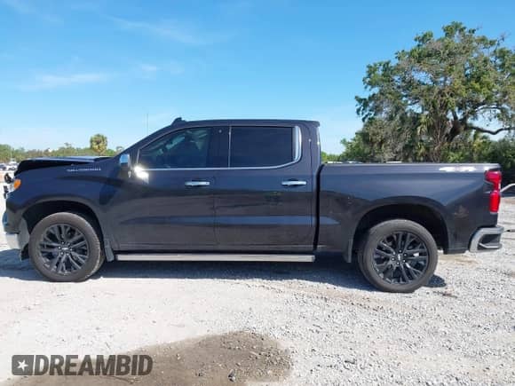 2024 Chevrolet Silverado 1500 LTZ с VIN 1GCUDGE86RZ157750, выставлен на аукционе IAAI как лот 41869533 с пробегом 28 092 миль миль и . История ставок и продаж доступна на DreamBid. Изображение 14.