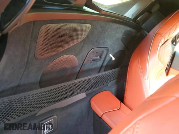 2020 BMW Z4 sDriveM40i z VIN WBAHF9C00LWW76934, wystawiony jako Copart lot #55810755 z przebiegiem 52 230 mil mil oraz Szkoda całkowita • Salvage title. Historia ofert i sprzedaży dostępna na DreamBid. Obrazek 10.