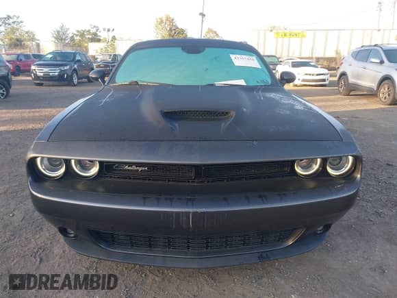 2017 Dodge Challenger R/T с VIN 2C3CDZBT2HH639831, выставлен на аукционе IAAI как лот 43357458 с пробегом 51 038 миль миль и . История ставок и продаж доступна на DreamBid. Изображение 12.
