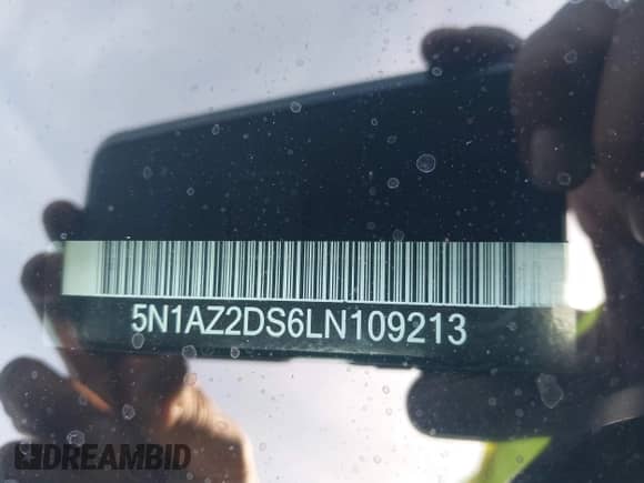 2020 Nissan Murano Platinum with VIN 5N1AZ2DS6LN109213, listed as a IAAI auction lot 43064925 with 63,844 mi miles and . Bid and sale history available at DreamBid. Image 17.