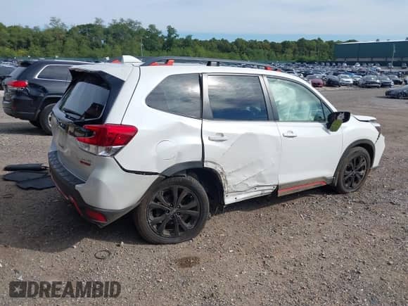 2020 Subaru Forester Special Sports z VIN JF2SKALC5LH606741, wystawiony jako IAAI lot #43296852 z przebiegiem 99 736 mil mil oraz . Historia ofert i sprzedaży dostępna na DreamBid. Obrazek 4.