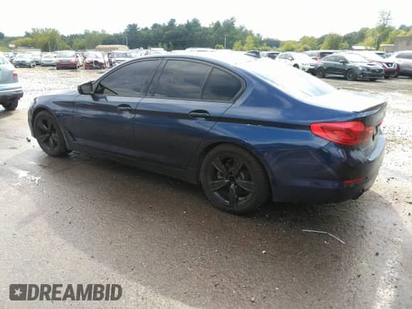 2017 BMW 5 Series 530i xDrive with VIN WBAJA7C35HG905088, listed as a IAAI auction lot 42980289 with Not provided miles and . Bid and sale history available at DreamBid. Image 3.