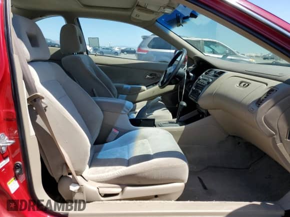 2001 Honda Accord EX с VIN 1HGCG32761A009240, выставлен на аукционе Copart как лот 63344865 с пробегом 171 857 миль миль и Чистый • Clean title. История ставок и продаж доступна на DreamBid. Изображение 10.