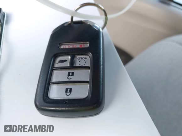 2017 Honda Pilot EX с VIN 5FNYF5H32HB030661, выставлен на аукционе IAAI как лот 43238152 с пробегом 105 984 миль миль и . История ставок и продаж доступна на DreamBid. Изображение 11.
