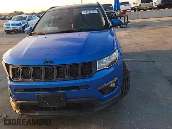 2020 Jeep Compass Altitude с VIN 3C4NJCBB1LT147695, выставлен на аукционе Copart как лот 84433255 с пробегом 109 442 миль миль и Списание • Salvage title. История ставок и продаж доступна на DreamBid. Изображение 14.