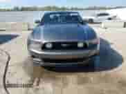 2013 Ford Mustang GT Premium z VIN 1ZVBP8CF4D5268350, wystawiony jako Copart lot #83868615 z przebiegiem 108 706 mil mil oraz Szkoda całkowita • Salvage title. Historia ofert i sprzedaży dostępna na DreamBid. Obrazek 5.