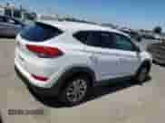 2018 Hyundai Tucson SE с VIN KM8J23A47JU676842, выставлен на аукционе Copart как лот 70760625 с пробегом 171 837 миль миль и Чистый • Clean title. История ставок и продаж доступна на DreamBid. Изображение 3.