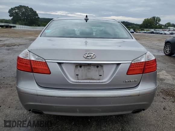 2010 Hyundai Genesis с VIN KMHGC4DE0AU098052, выставлен на аукционе Copart как лот 70923395 с пробегом 188 218 миль миль и Чистый • Clean title. История ставок и продаж доступна на DreamBid. Изображение 6.