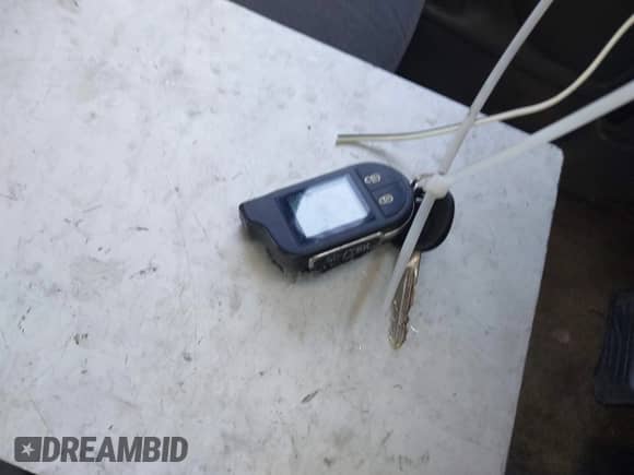 2001 Chevrolet Tahoe LS with VIN 1GNEK13T71R183896, listed as a IAAI auction lot 42489880 with Not provided miles and . Bid and sale history available at DreamBid. Image 11.