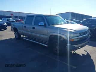 2002 Chevrolet Silverado 1500HD LT с VIN 1GCGK13U82F174704, выставлен на аукционе IAAI как лот 41618439 с пробегом 362 554 миль миль и . История ставок и продаж доступна на DreamBid. Изображение 1.
