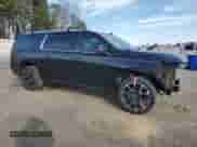 2023 Chevrolet Suburban High Country z VIN 1GNSKGKL0PR174859, wystawiony jako Copart lot #45652945 z przebiegiem 16 993 mil mil oraz Szkoda całkowita • Salvage title. Historia ofert i sprzedaży dostępna na DreamBid. Obrazek 4.